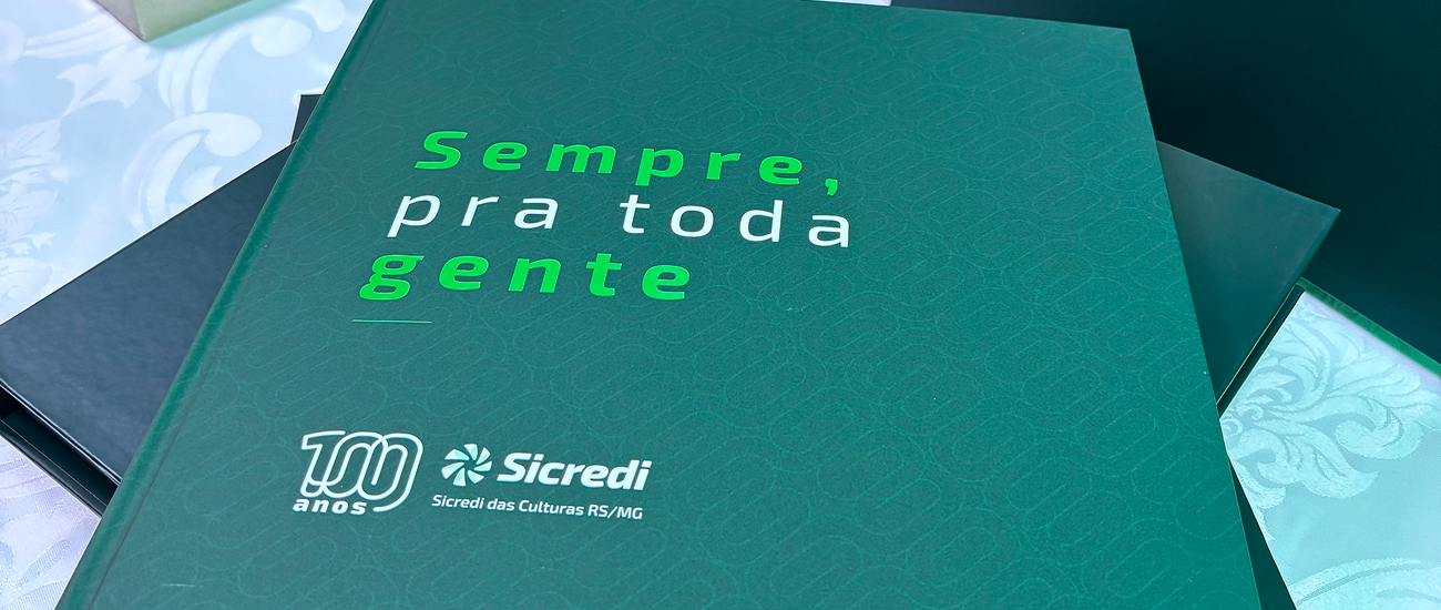 Sicredi das Culturas lança livro em comemoração ao seu centenário