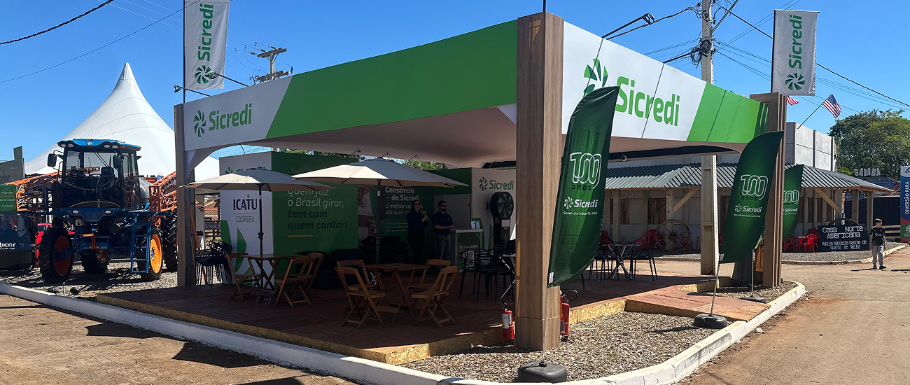  Além de seu apoio ao Milk Summit Brazil, o Sicredi está à disposição dos produtores em seu espaço para atendimento exclusivo ao agronegócio na Expofest 2025 