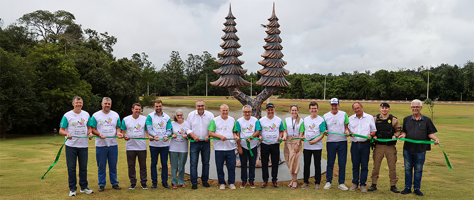  Inauguração Monumento das Cooperativas 