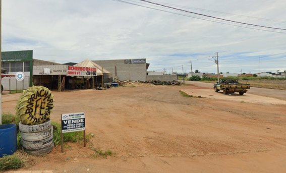  Vista aérea do imóvel 