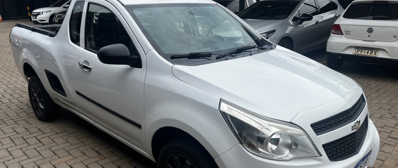  GM Montana – 2014     R$ 39.000,00     Tenho Interesse     Marca: Chevrolet Modelo: Montana LS Ano/M  R$ 9.750,00 de entrada + R$ 29.250,00 parcelado em até:     12 x de R$ 2.635,00  24 x de R$ 1.410,00  36 x de R$ 1.010,00  48 x de R$ 810,00  60 x de R$ 690,00  72 x de R$ 610,00 