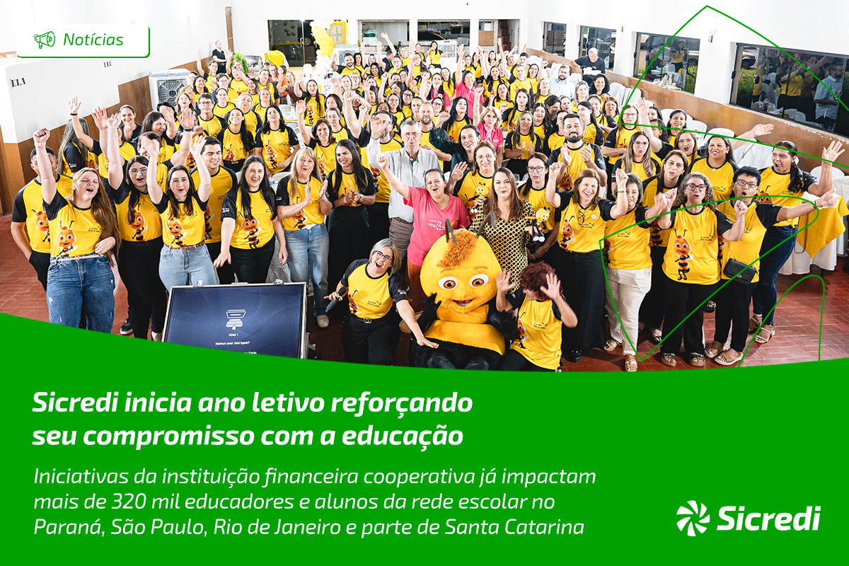  A imagem representa várias pessoas comemorando a inauguração do programa PUFV - A União Faz a Vida, e contém os escritos: Sicredi inicia ano letivo reforçando seu compromisso com a educação. 