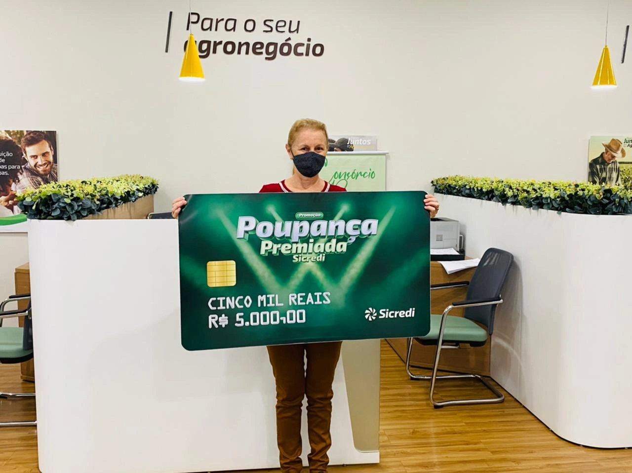  Neli foi a primeira sorteada da cooperativa-11179595883538463798.jpeg 