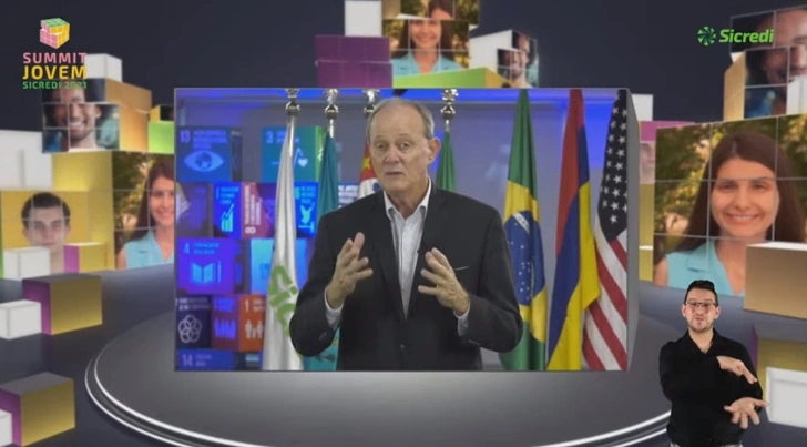  Summit-Jovem-1-6331411361405927729 