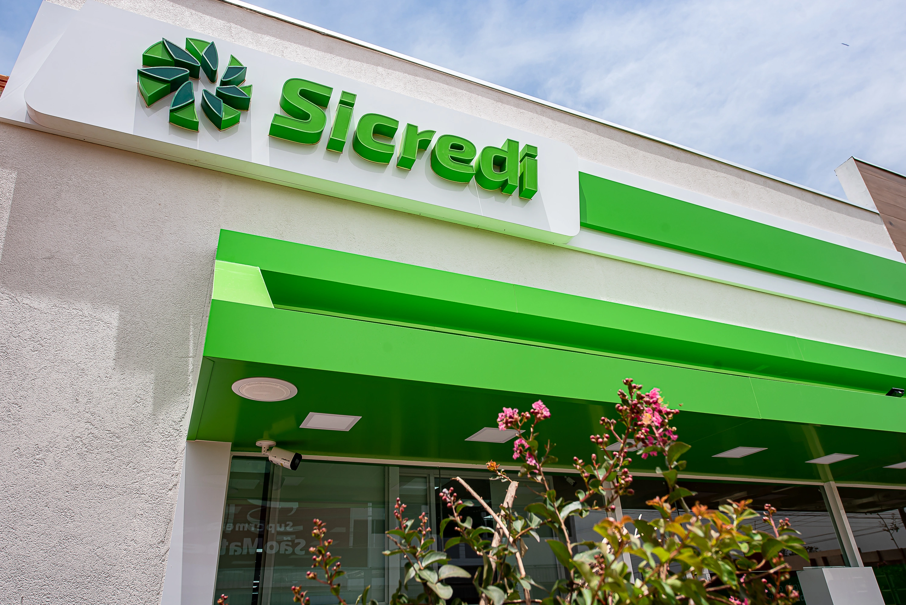  Fachada agência Sicredi Florínea (1)-7105100830644422098.jpg 