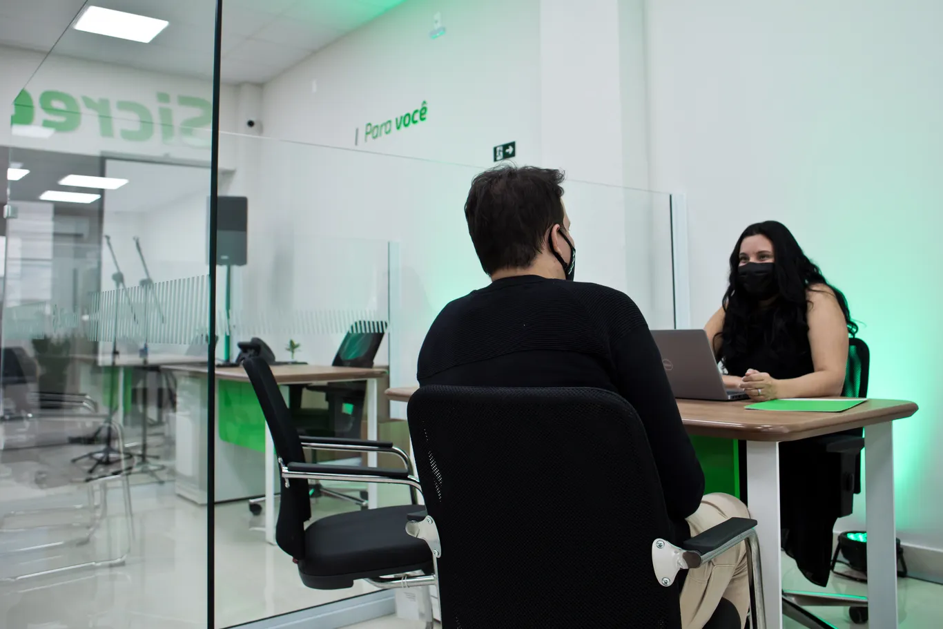  Com-atendimento-personalizado-e-mais-proximo-cooperativismo-de-credito-bate-recorde-em-gestao-de-investimentos-9806958001491669832.jpg 