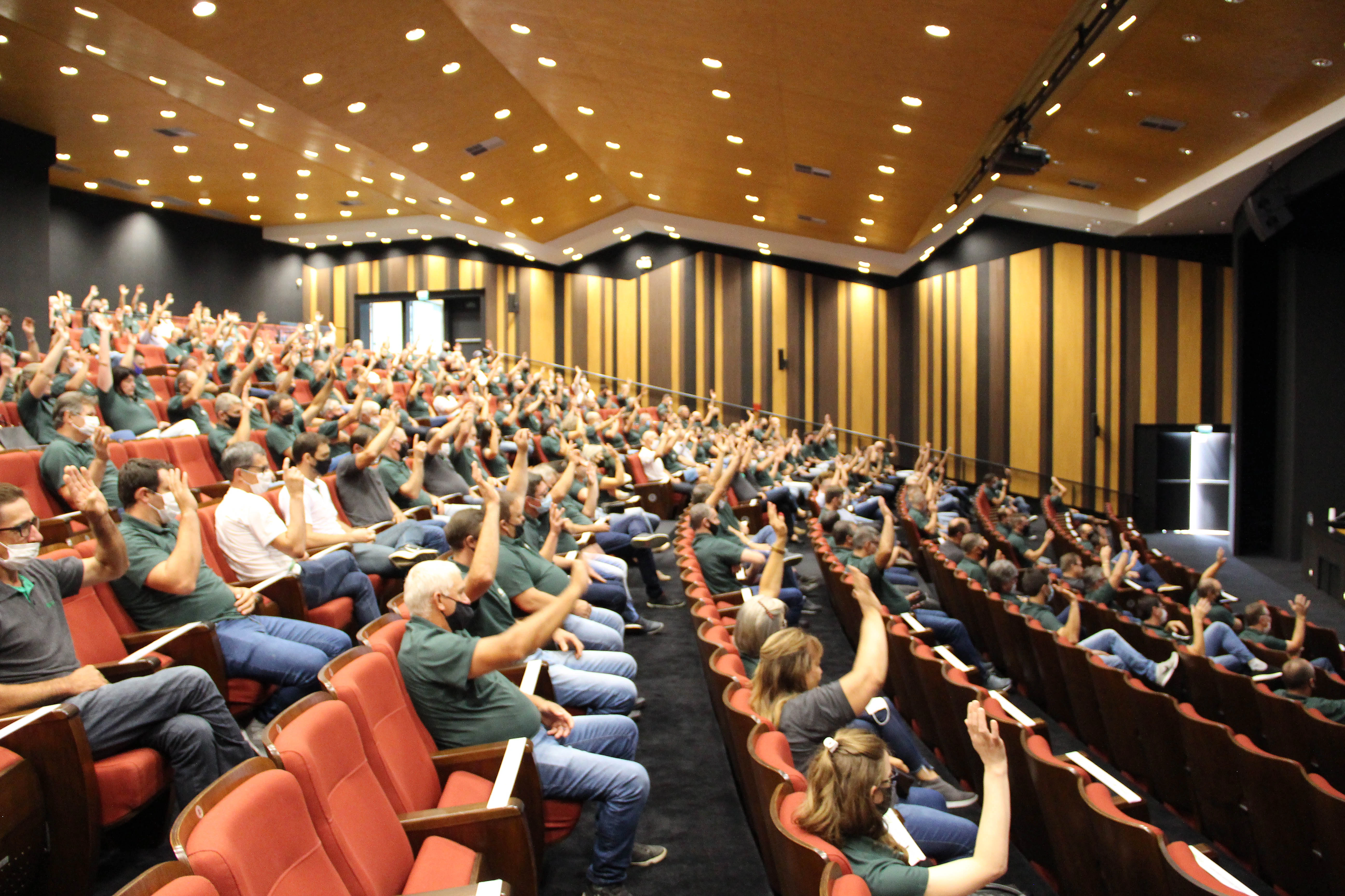  Assembleia Geral Ordinária realizada no dia 12 de março, no auditório da Sede da Cooperativa em Encantado-17690554843267266932.JPG 
