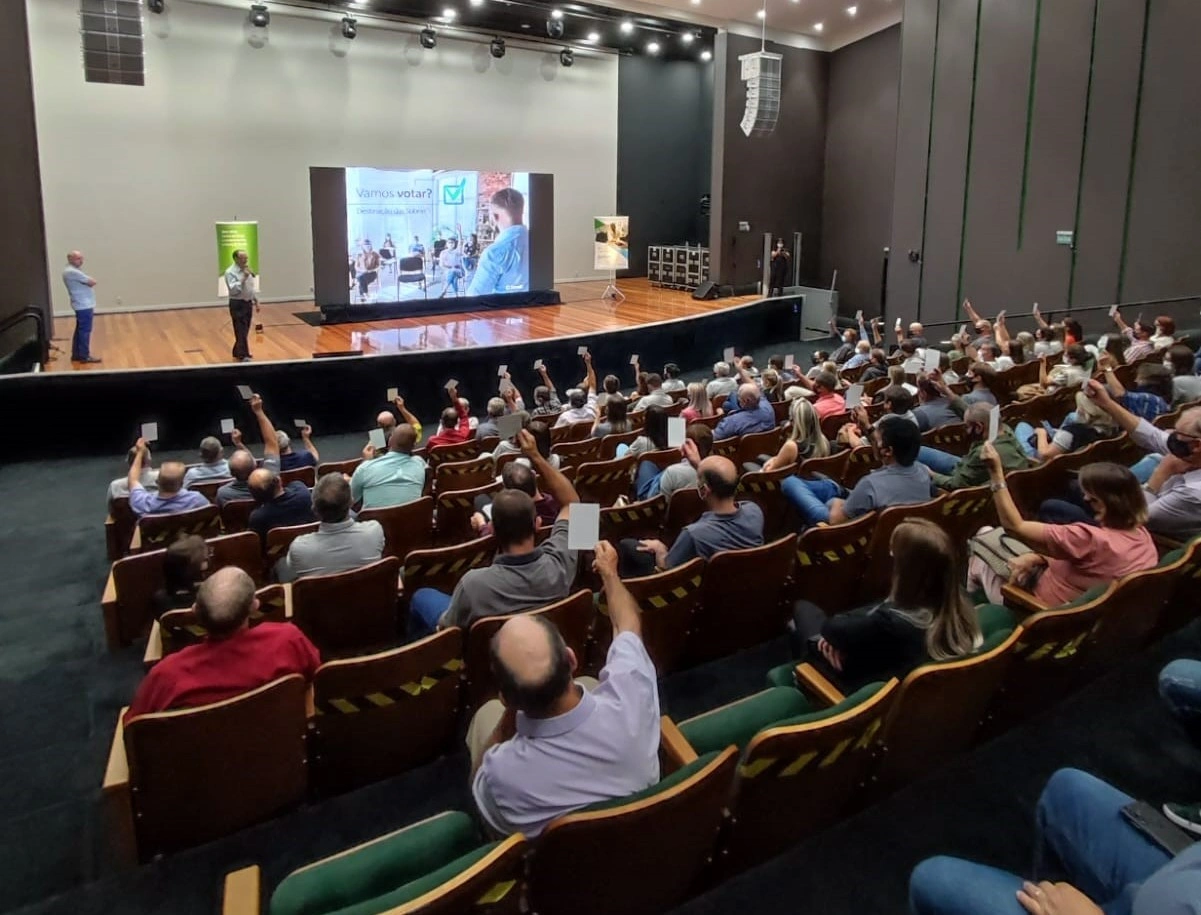  Participação presencial dos coordenadores de nucleo na AGO no auditorio da Sicredi Interestados RSES Foto Bruna Rezende.jpg 