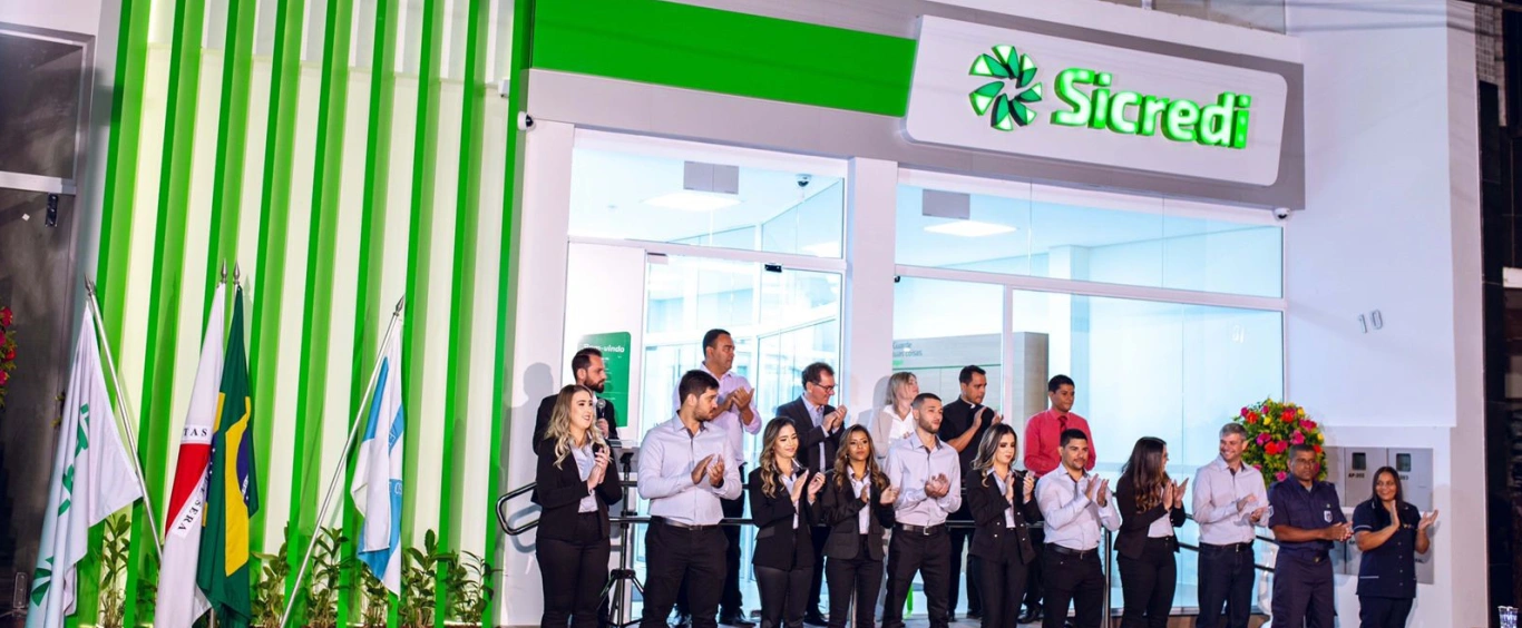  Sicredi Raizes inaugura agências em Minas Gerais.png 