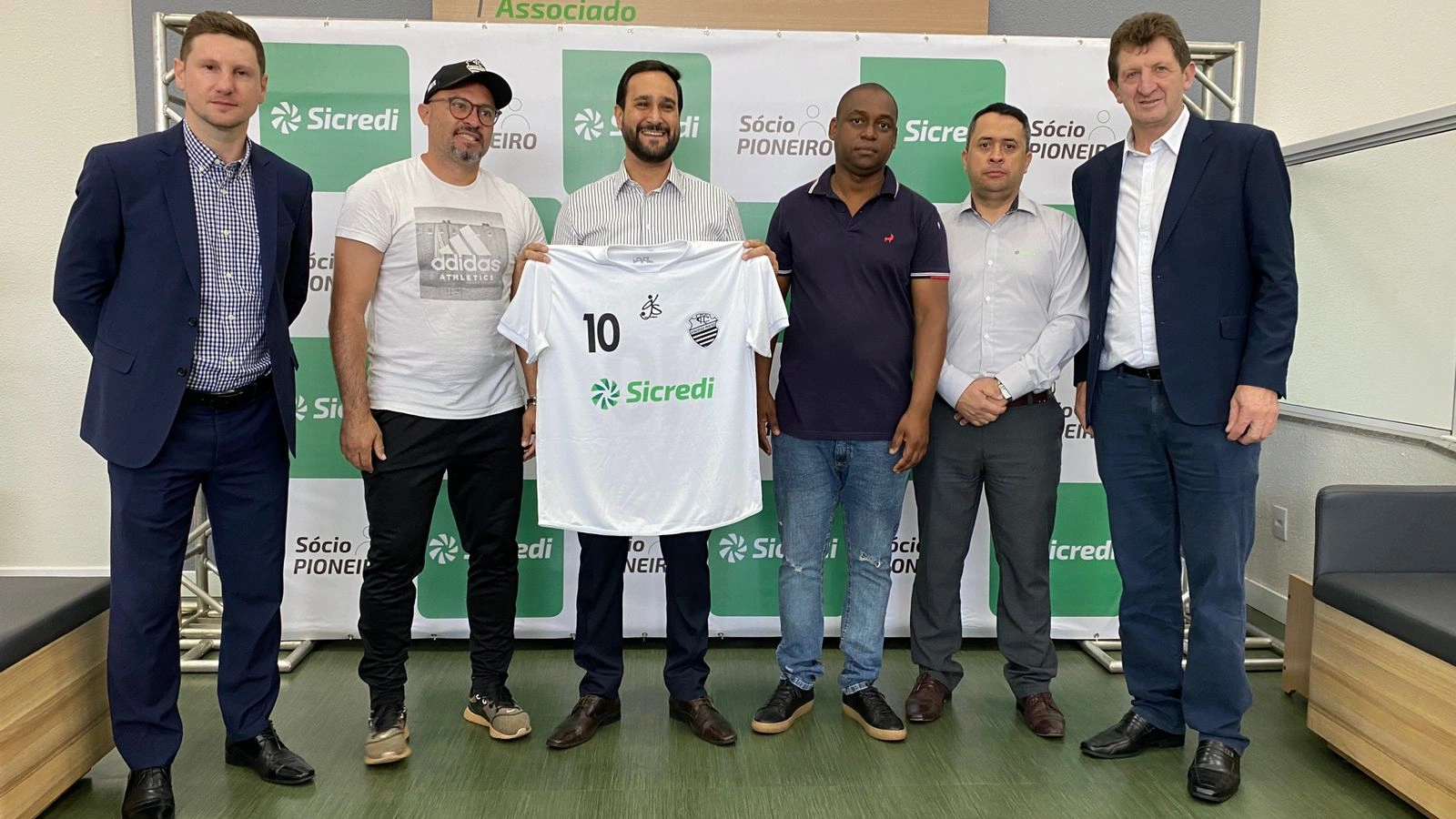  Sicredi Parque é patrocinadora do Comercial Futebol Clube, de Ribeirão Preto (SP).jpeg 