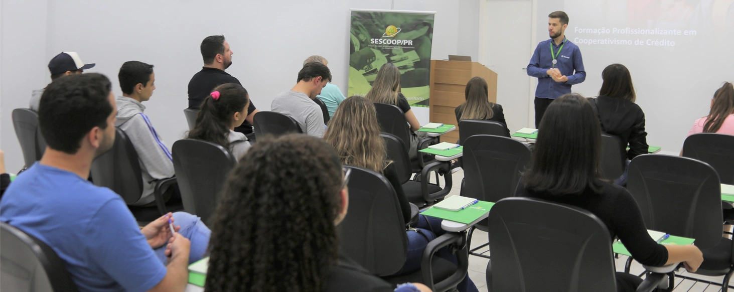  Programa _ Formação Profisisional.png 