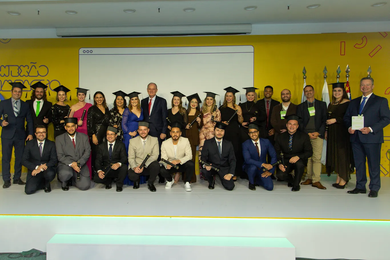  Programa-de-intraempreendedorismo-do-Sicredi-forma-jovens-liderancas-e-acelera-projetos-de-cooperacao-1.jpg 