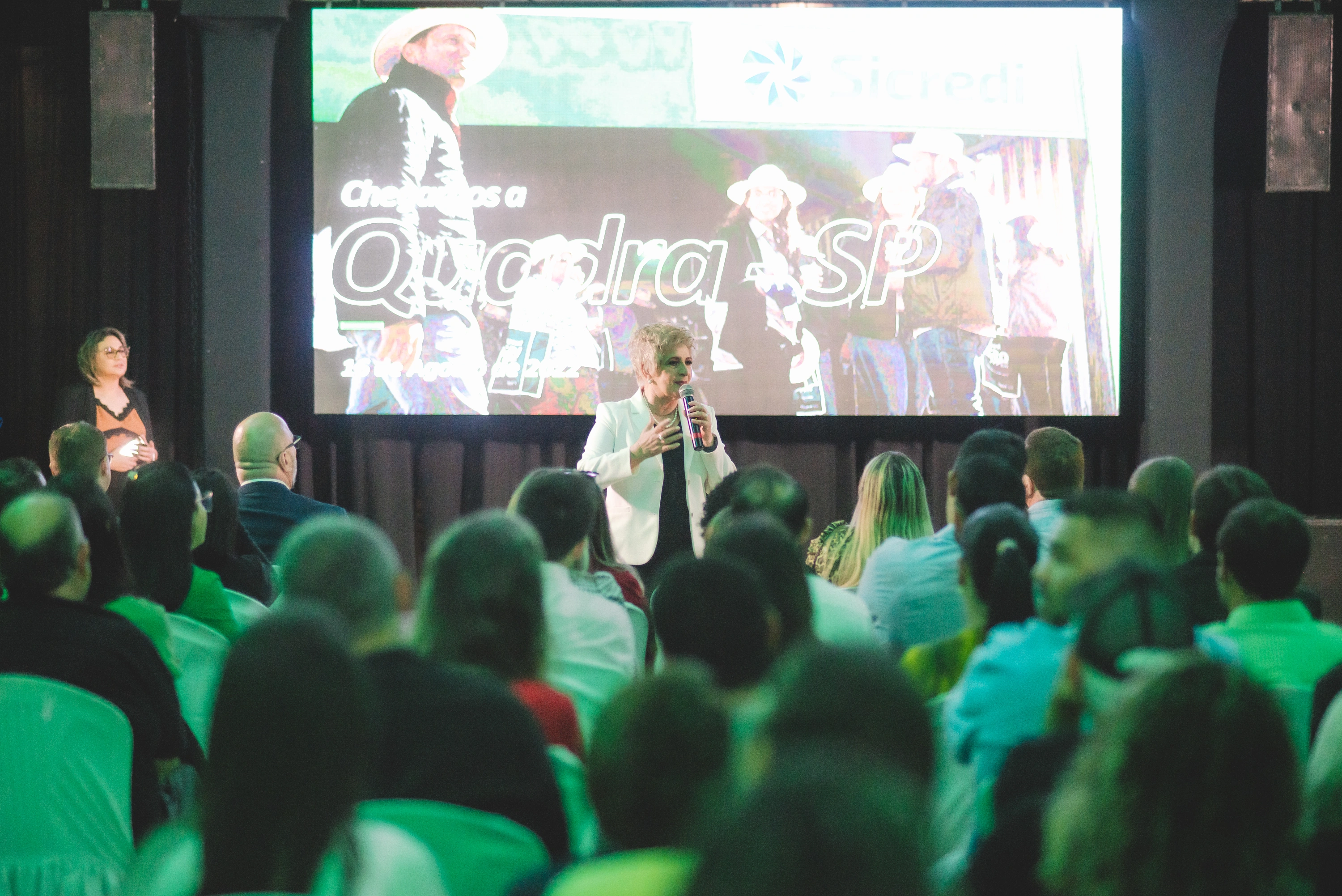 Evento de inauguração.jpg