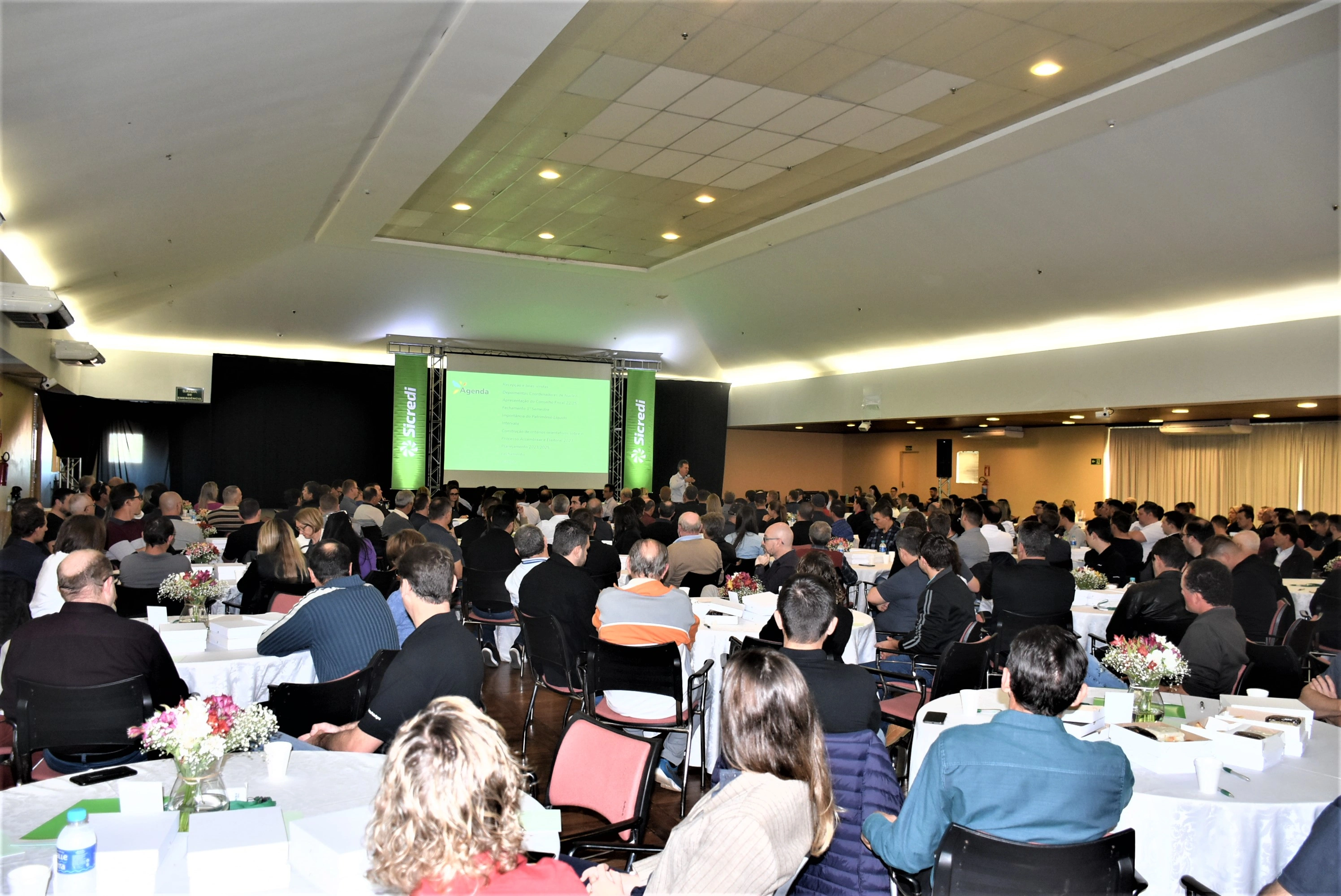  Público presente no evento.jpg 