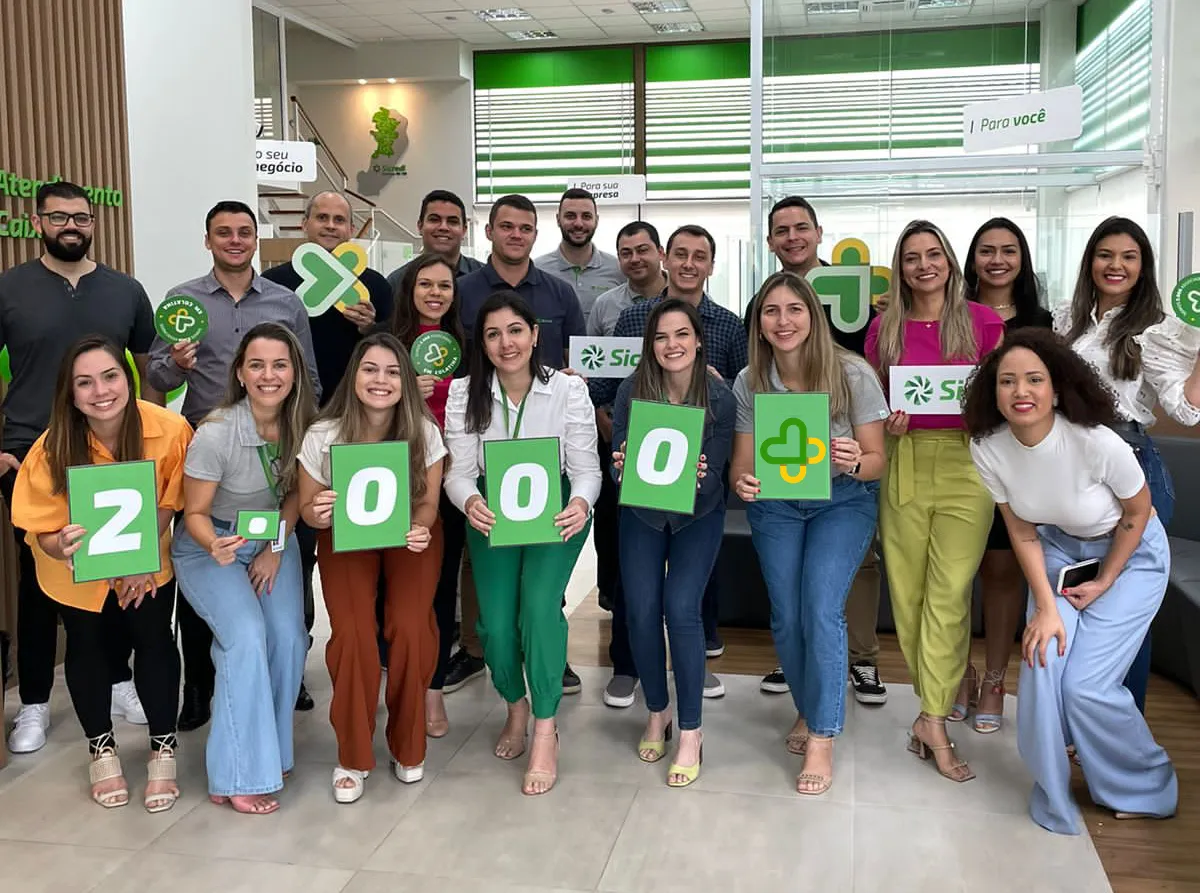  FOTO OFICIAL COLATINA2.png 