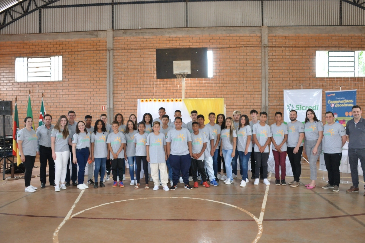  Fundação_Easy-Resize.com.jpg 