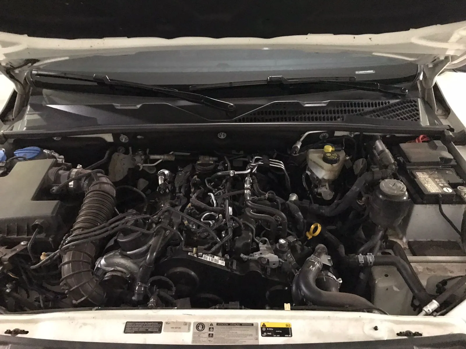  VOLKSWAGEN AMAROK 9.jpg 