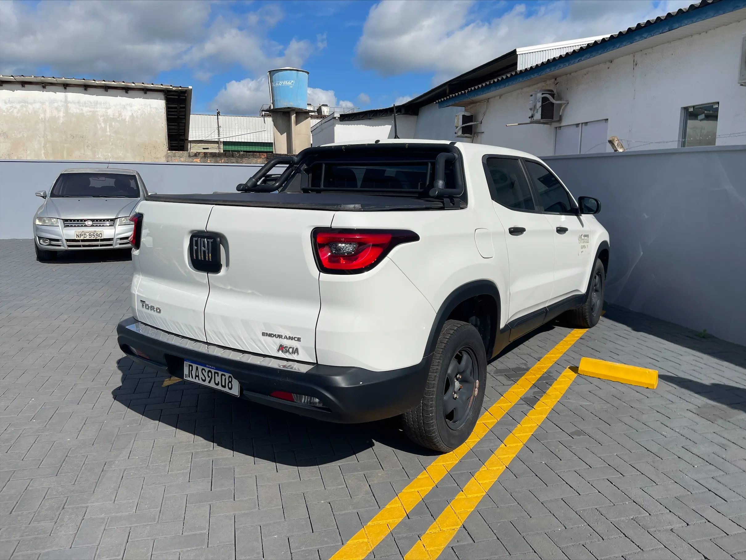  FIAT TORO 1 
