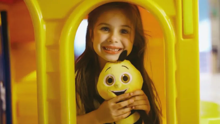  Criança sorrindo 