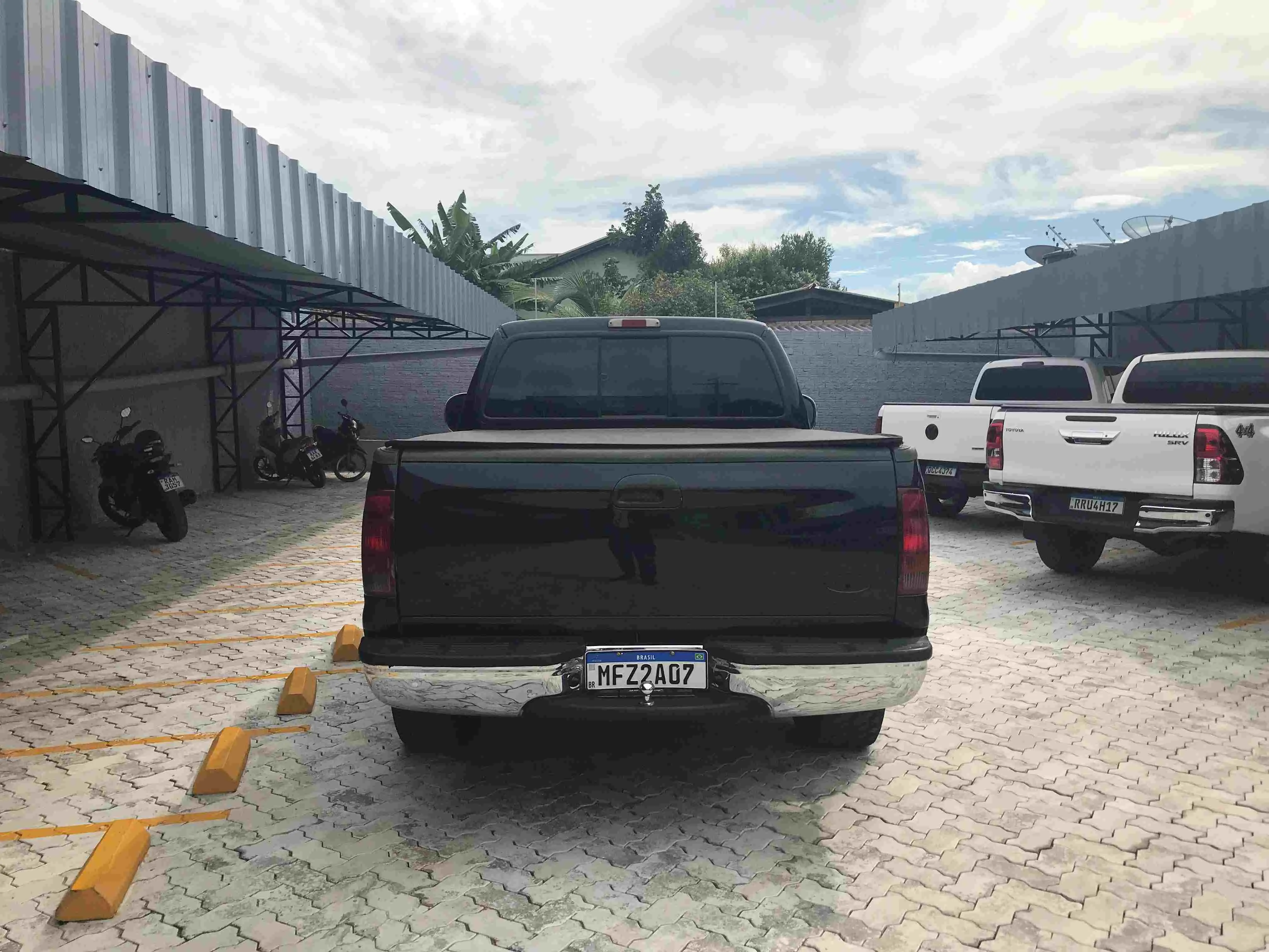  FORD F250 03.jpg 
