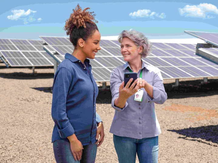  Placas-solares-Economia-verde-Sicredi.jpg 
