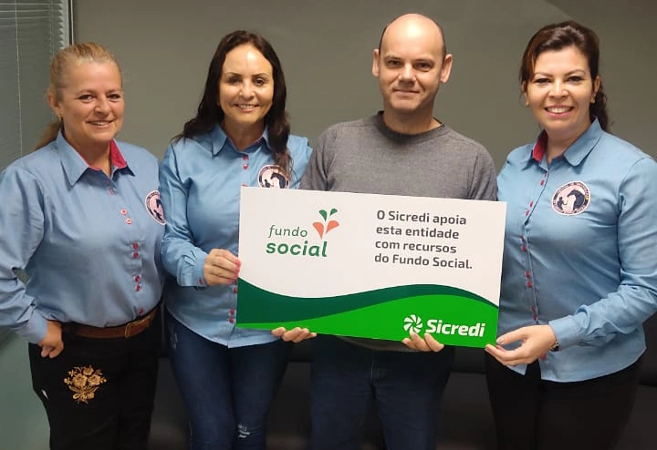  Foto Release - 2.jpg 