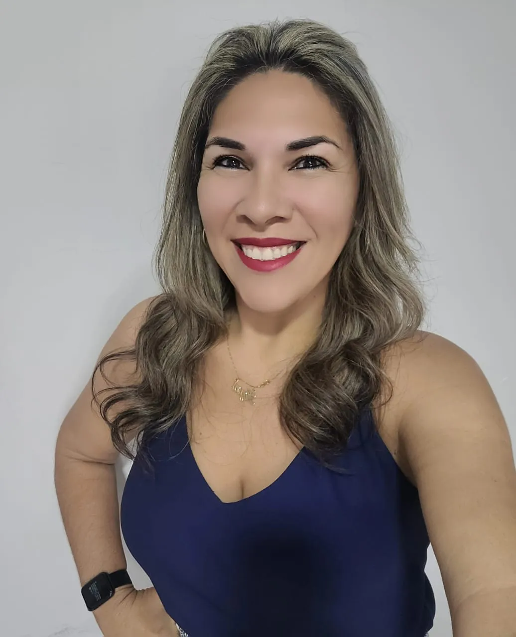  mulher sorrindo 