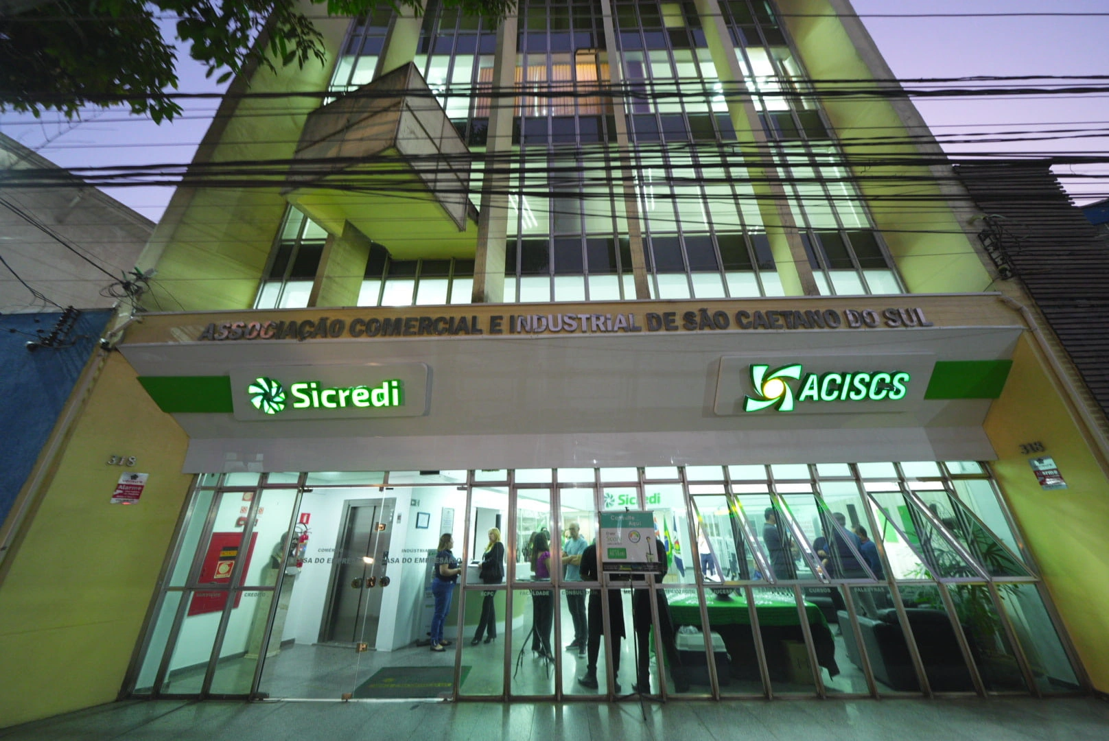  Fachada da agência Sicredi na ACISCS.jpg 