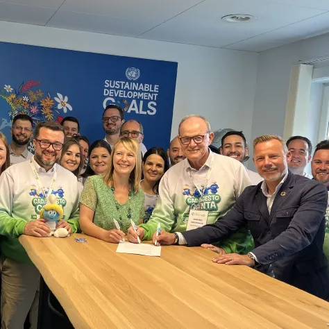  Sicredi-e-Smurfs-renovam-parceria-pelo-desenvolvimento-sustentavel21.jpg 