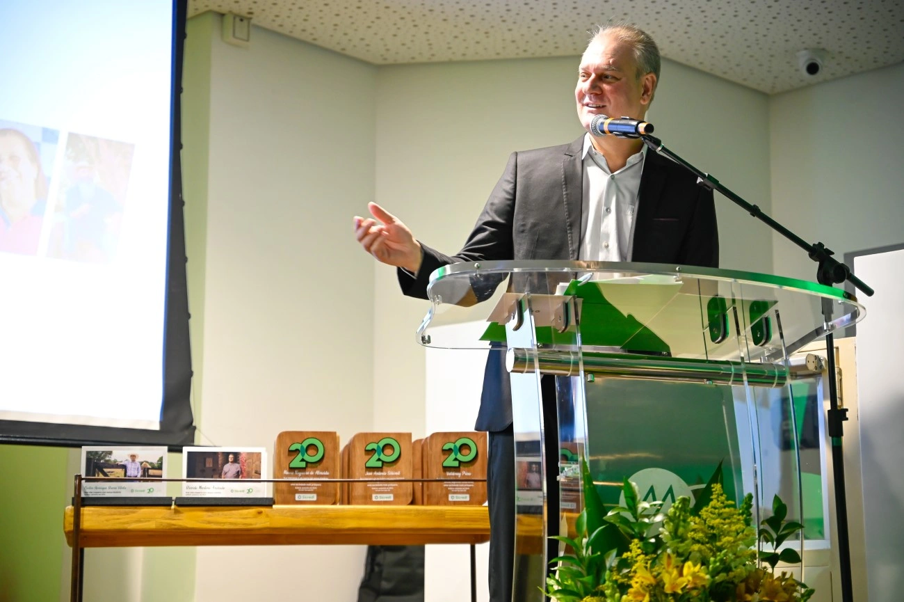  Presidente da Sicredi Cerrado GO, Zeir Ascari, enalteceu o potencial do cooperativismo como vetor de desenvolvimento (2).jpg 