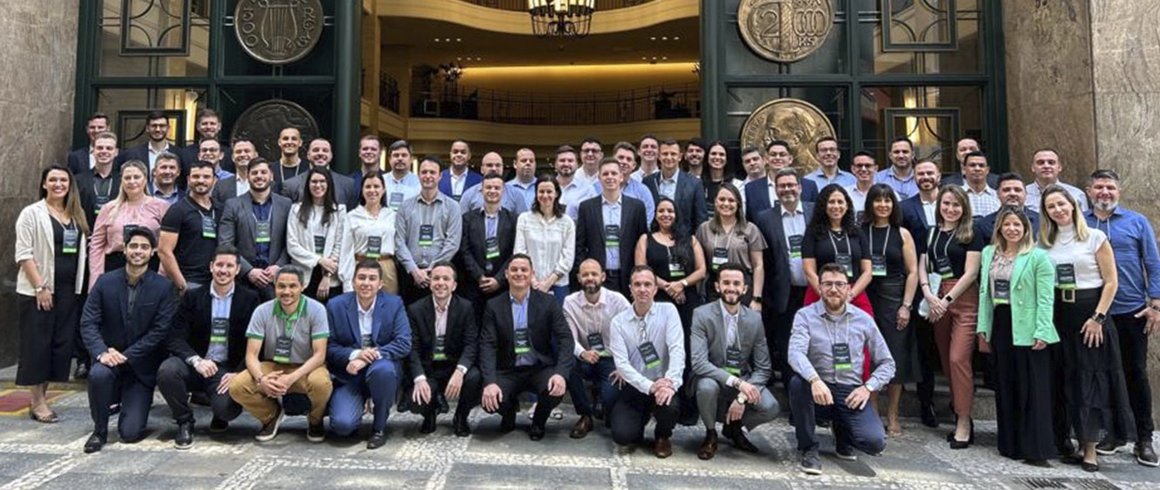  Summit de Investimentos Sicredi promove imersão de colaboradores na B3.jpg 