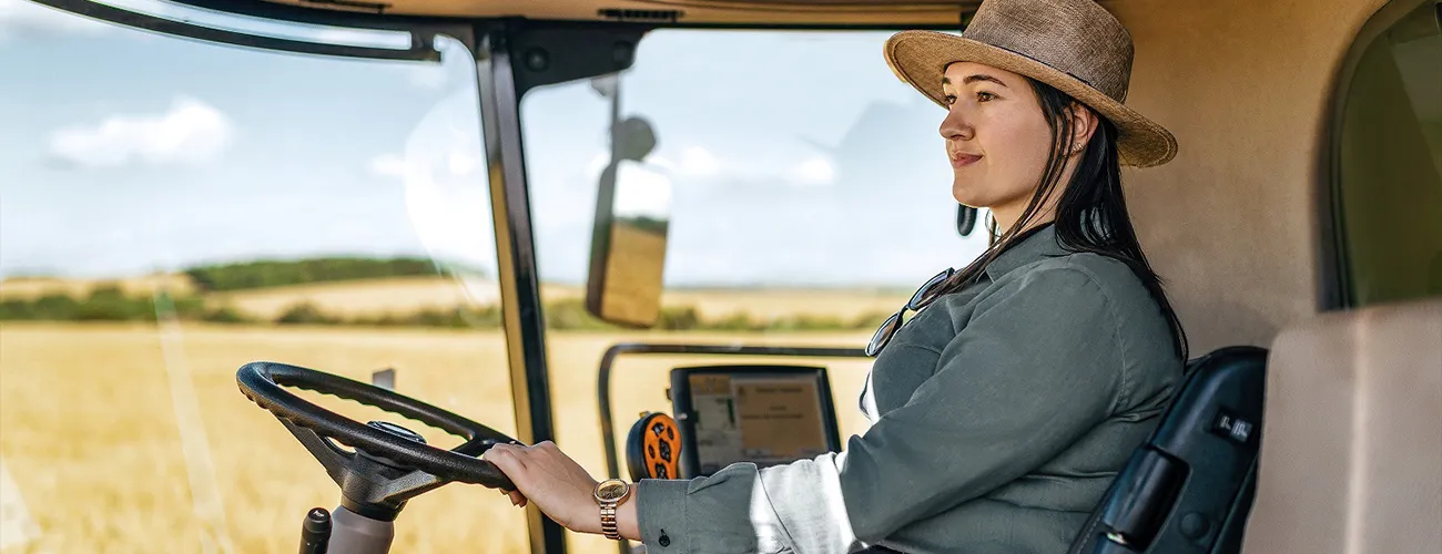  No-Sicredi,-24%-do-total-de-associados-do-Agro-são-mulheres,-somando-cerca-de-170-mil-produtoras-rurais.jpg 