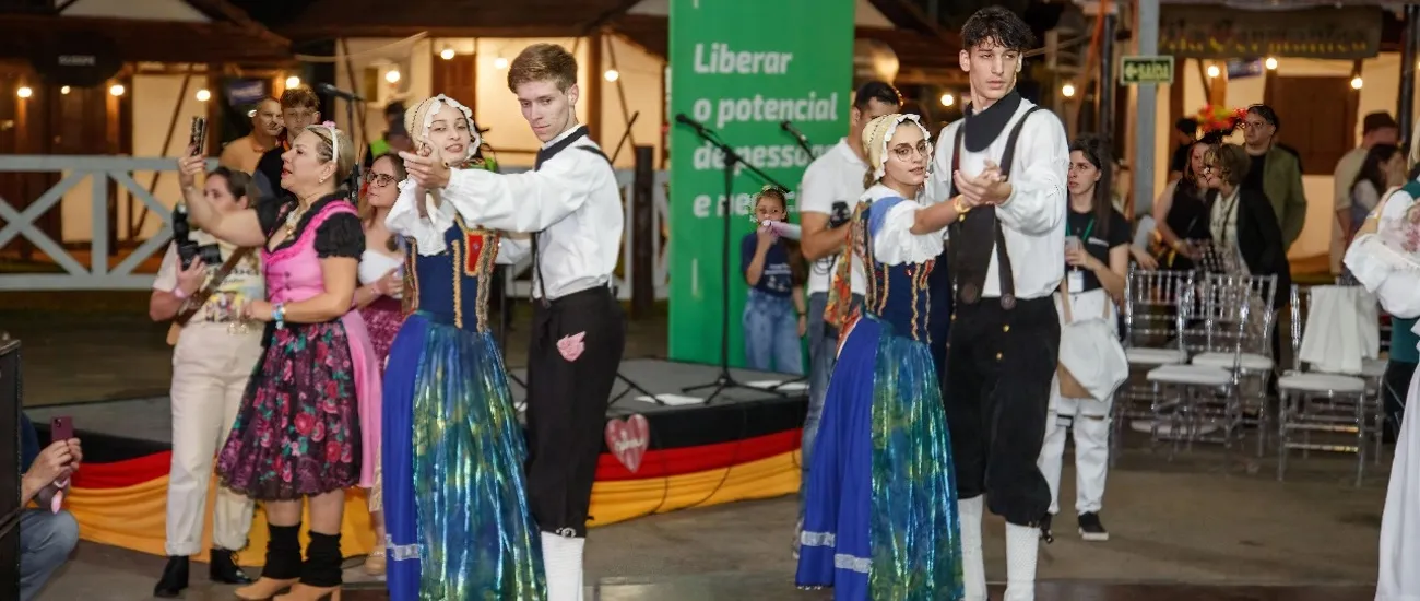  Oktoberfest e Sicredi_Credito_Juliano Arnold.jpg 