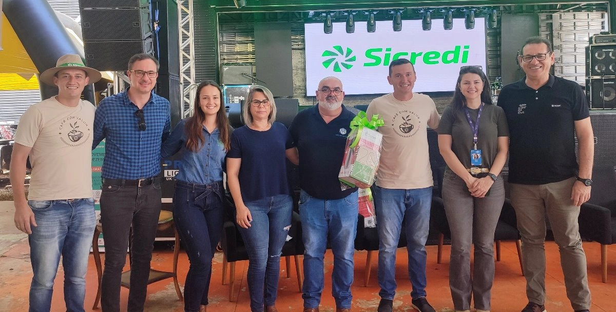  Cafe com leite SIcredi (6).jpg 