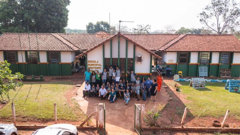 coops escolares.jpg 