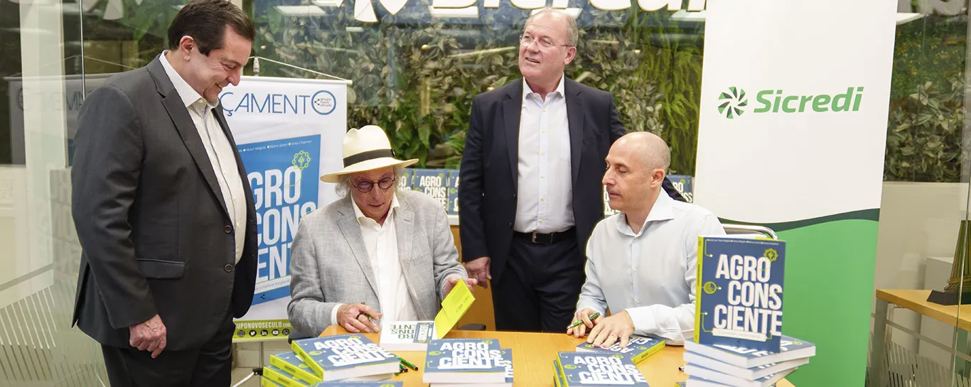  Livro.jpg 