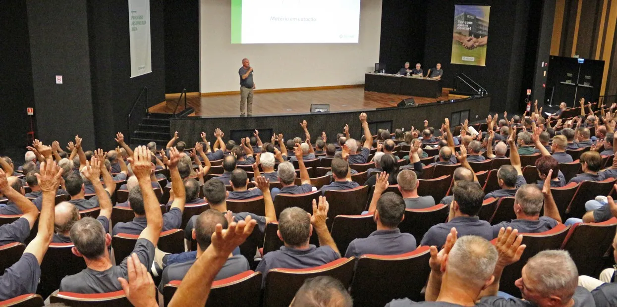  Assembleia Geral Ordinária aconteceu no dia 13 de abril na Sede do Sicredi Região dos Vales.jpg 