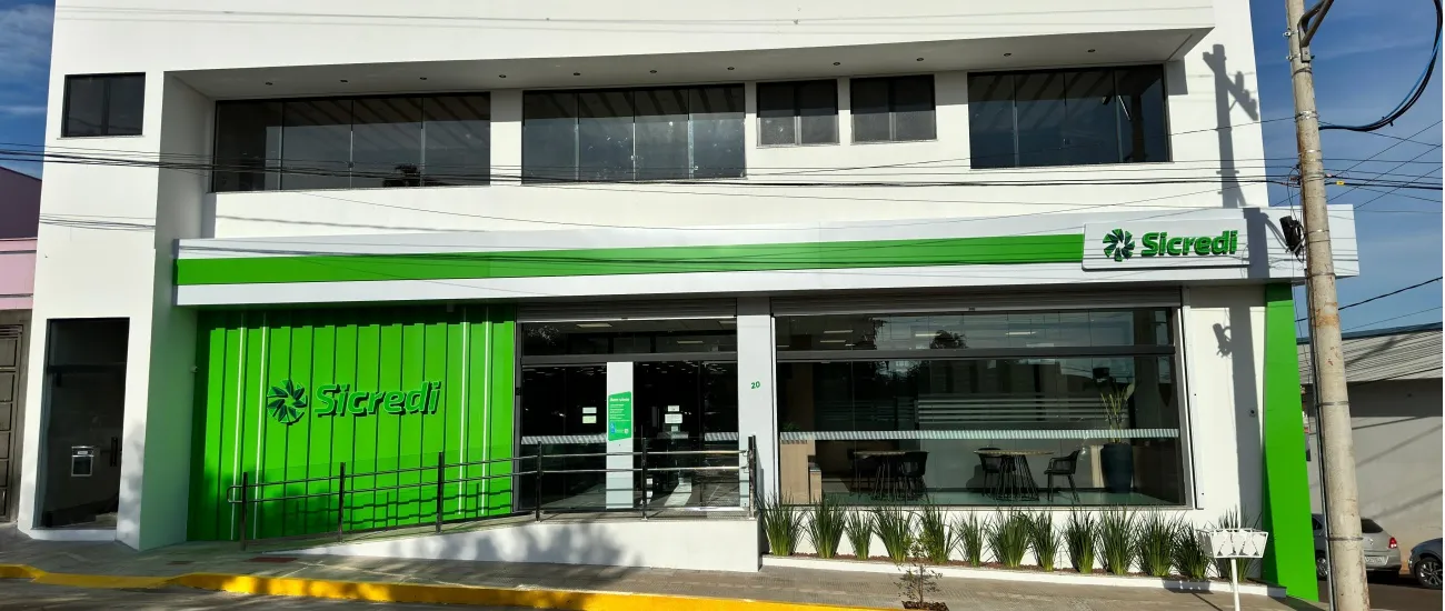  Agência do Sicredi em São Gotardo.jpg 
