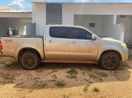  Porto dos Gauchos Hilux.png 