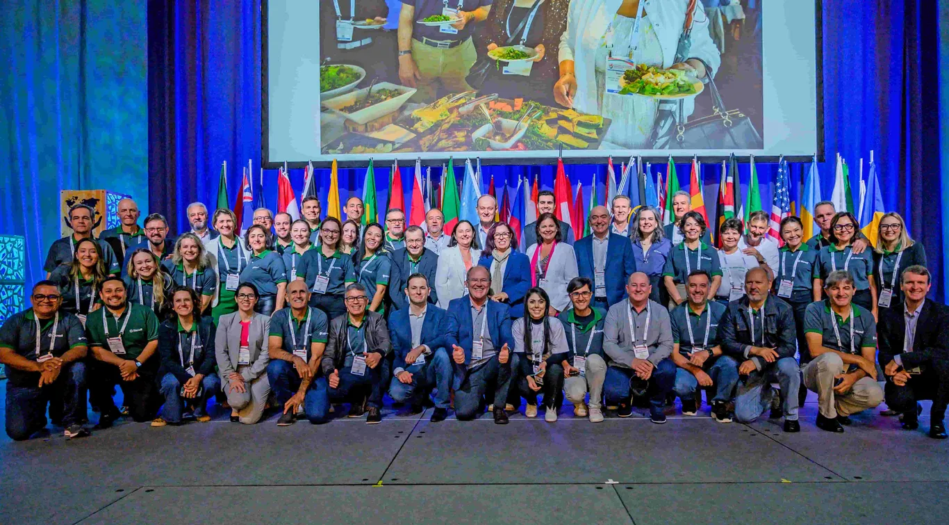  Sicredi participa da maior conferência de cooperativismo do mundo.jpg 