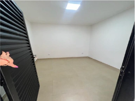  100443 - CASA R LONDRINA, 630 CIDADE PRIMAVERA - MT MAT. 4 9.jpg 