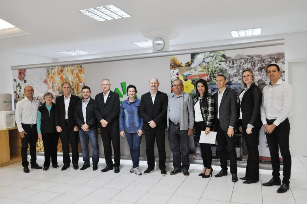  Sicredi-Alto-Jacuí-entrega-resultado-da-campanha-Poupança-Solidária-1-1024x680.jpg 