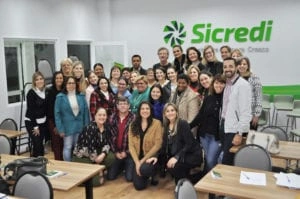  Sicredi-Alto-Jacuí-oferece-capacitações-em-Educação-Financeira-para-a-comunidade-1-300x199.jpg 