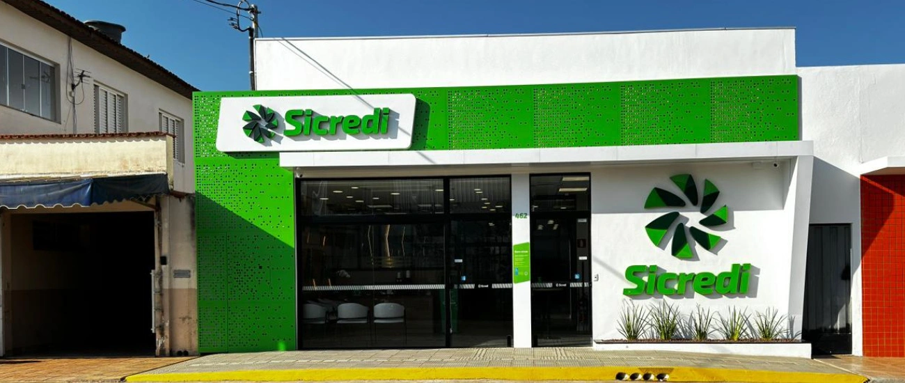 Fachada da Agência Sicredi São Gonçalo do Abaeté