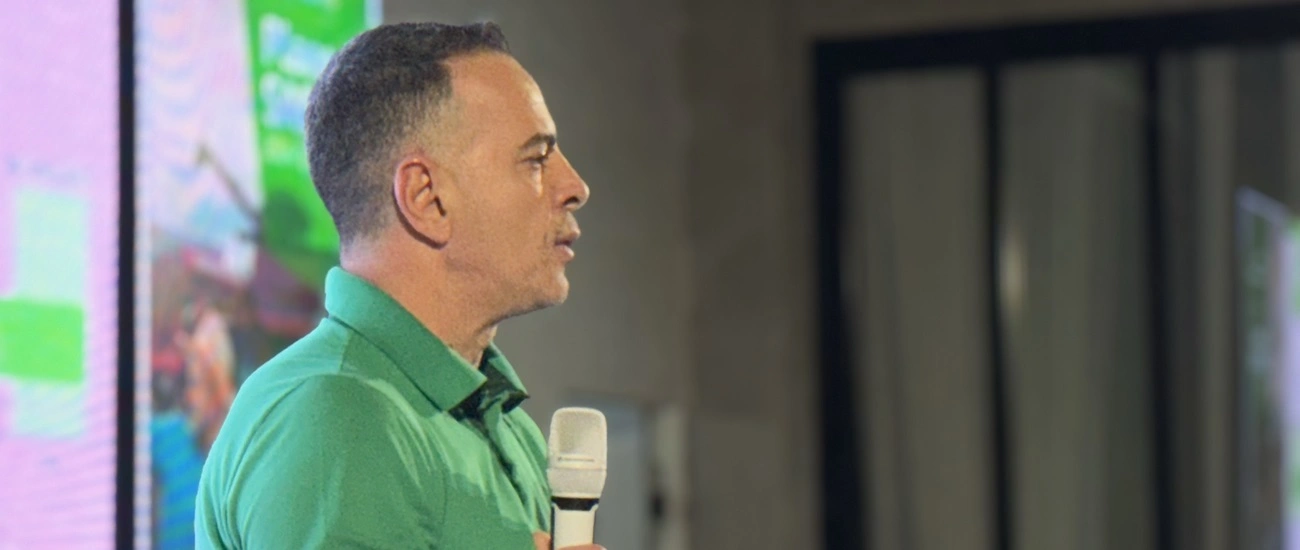  Gerente de Desenvolvimento de Negócios, Sandro Júnior dos Santos, apresentou os valores disponíveis 