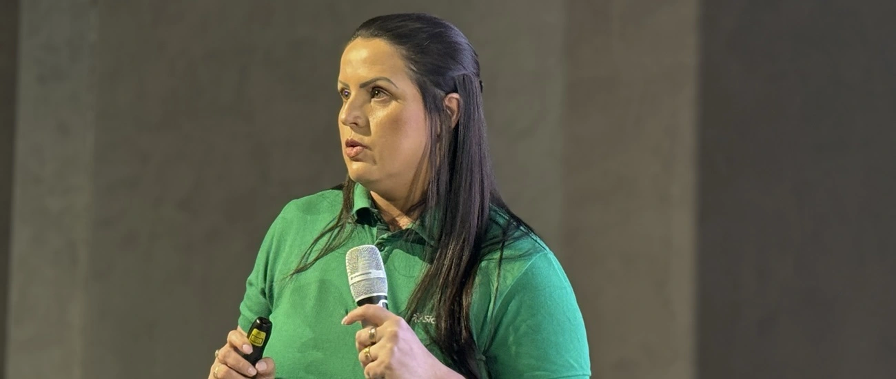  A assessora de Segmentos do Agronegócio, Carla Lima, foi responsável por detalhar as regras e condições do Plano Safra 