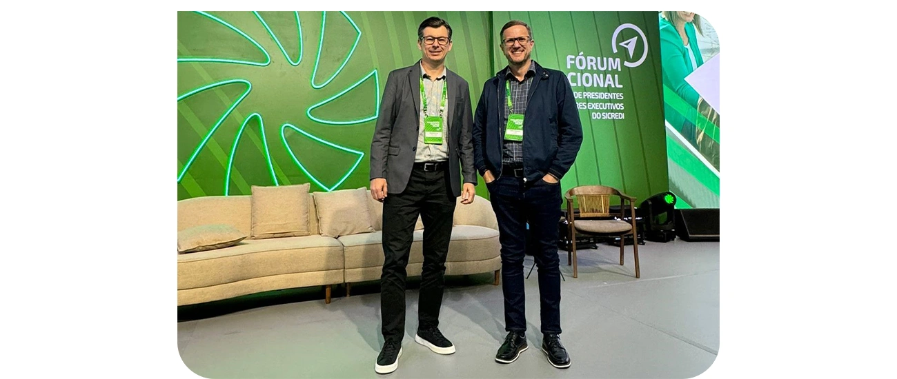  Fernando Haas - Diretor Executivo da Sicredi União RS-ES apresentando o Juntos no Lançamento do Compre Aqui.JPG 