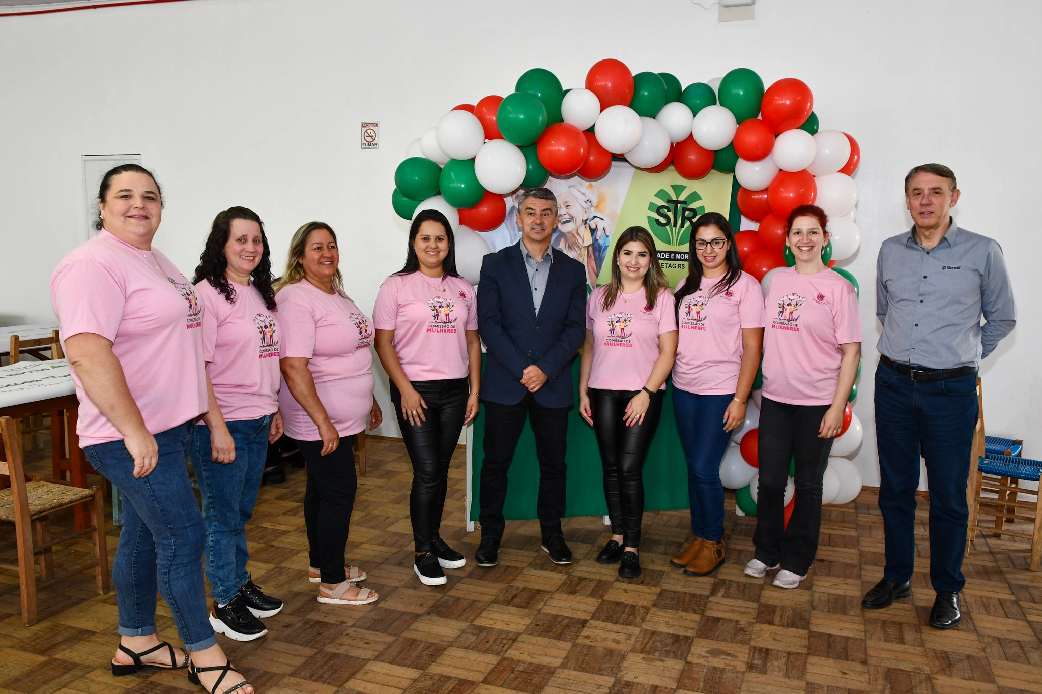  Presidente Carlos Rogério Matuella acompanhado da Comissão da Mulher do STR de Soledade e Mormaço 