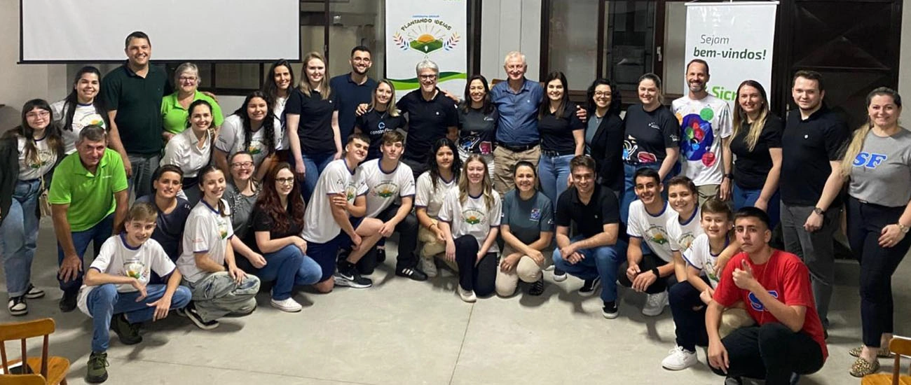  Reunião núcleo Cooperativa Escolar Sagrada Família.jpg 