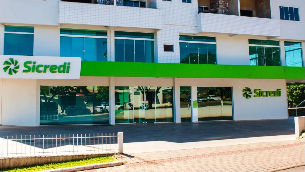 fachada agência Pérola do Oeste